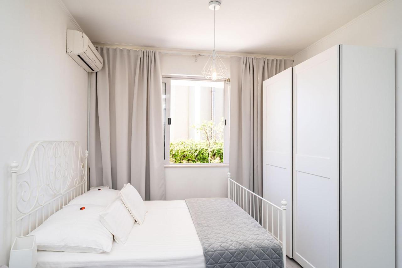 Apartment Larissa Дубровник Екстериор снимка