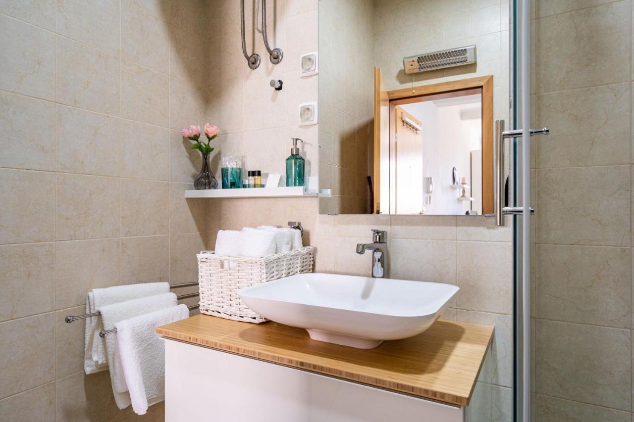 Apartment Larissa Дубровник Екстериор снимка